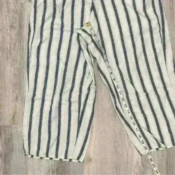 Old Navy Jumpsuit Blue Striped Cropped Linen Blend Sleeveless Square Neck Size S - Picture 8 of 8